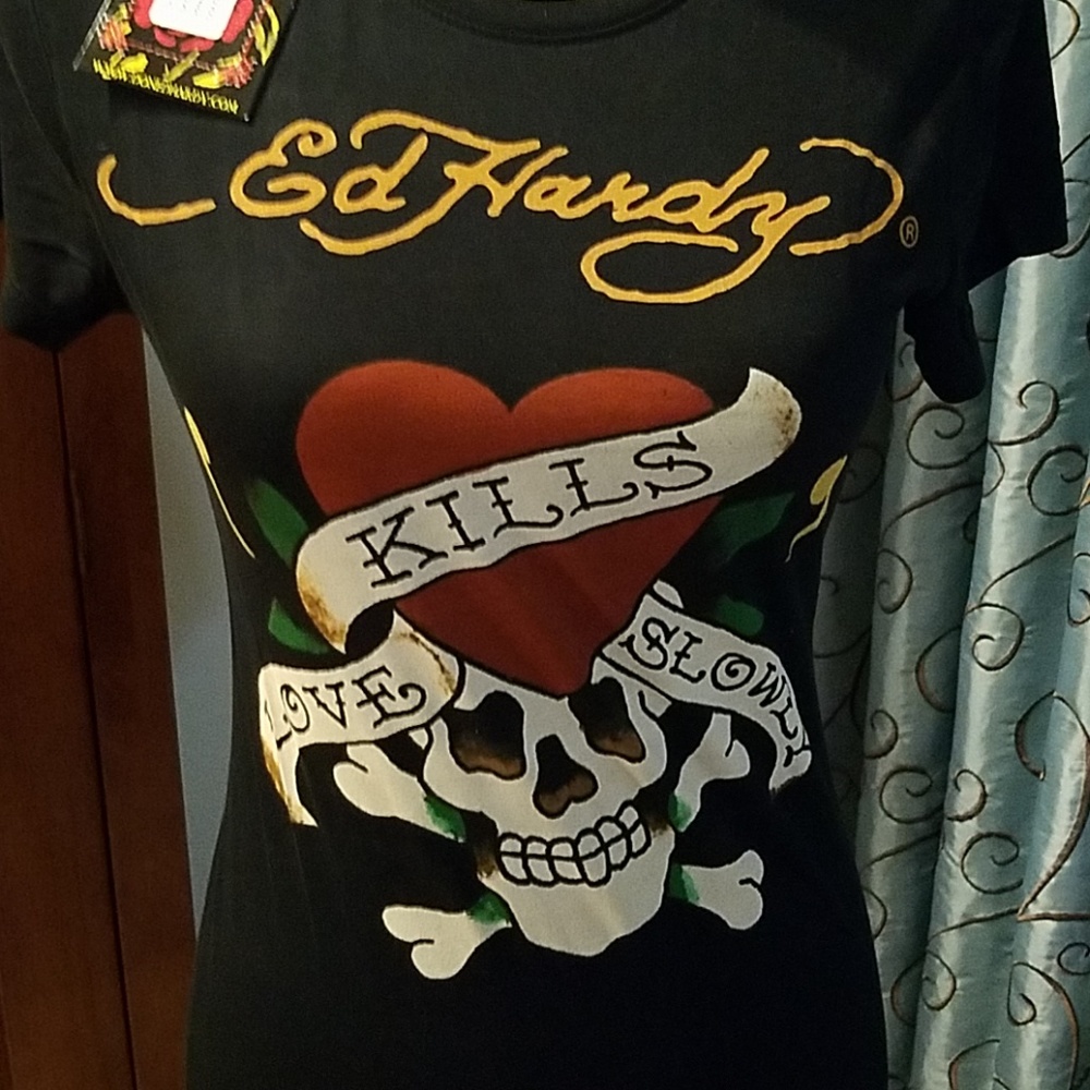 ⬇️SALE! Ed Hardy "Love Kills Slowly" tee - Picture 3 of 8